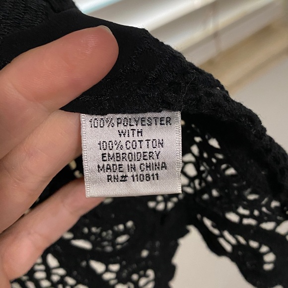 Yvonne LeFleur sheer dress blouse - Picture 7 of 7